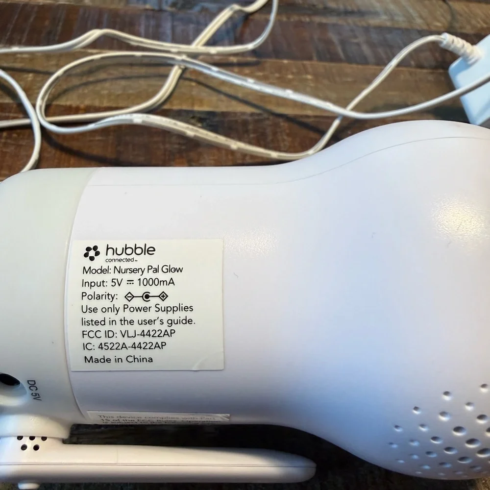 Hubble connected nursery pal glow HD baby monitor Camera with night light